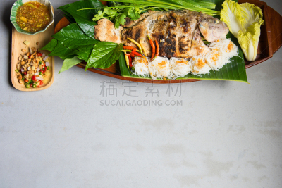 罗非鱼,炊具,鱼肉,红辣椒,餐具,格子烤肉,炸肉排,水平画幅,无人,膳食