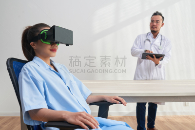 科学实验,网络空间,免提装置,未来,外套,水平画幅,眼镜,心理健康专业人员,白色,数字化显示