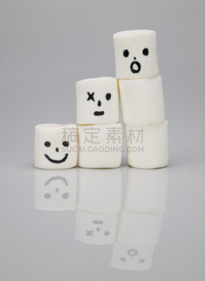 草芙蓉,分离着色,灰色背景,垂直画幅,可爱的,无人,组物体,背景分离,小吃,甜点心