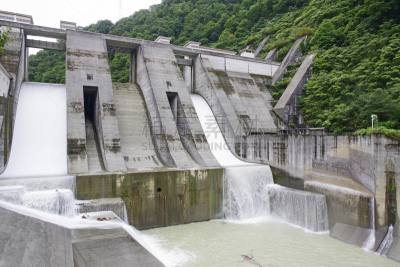水坝,水,水平画幅,能源,黑部峡谷,无人,日本,户外,黑部市,建筑结构