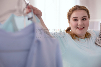 现代,惊奇,青年女人,美,艺术模特,水平画幅,形状,过大的,顾客,家庭生活