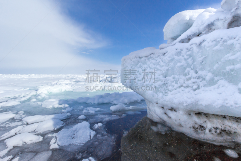鄂霍次克海,浮冰,水平画幅,旅行者,知床半岛,户外,戏剧性的景观,白色,海滩,彩色图片