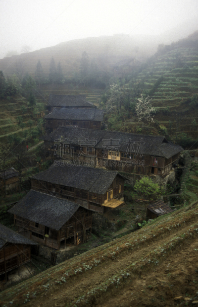 龙胜,广西壮族自治区,亚洲,中国,独立式住宅,农舍,小木屋,自然,垂直画幅,女人