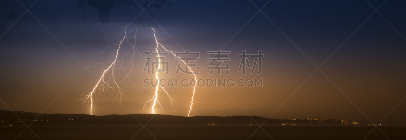 全景,保龄球全中,天空,自然美,水,暴风雨,能源,夜晚,夏天,气候与心情