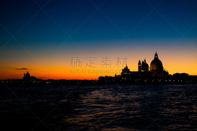 城市天际线,威尼斯,水,旅游目的地,水平画幅,圆顶建筑,夜晚,无人,欧洲