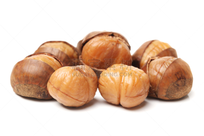 炒栗子,中国食品,白色背景,去皮的,坚果壳,甜玉米,豆荚,栗子,果皮,三个物体