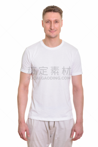 影棚拍摄,男人,男性美,垂直画幅,30到39岁,注视镜头,30岁到34岁,白人,泰国,站