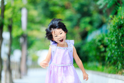 女孩,书包,日式书包,小学生,小学,纪念物,4岁到5岁,新的,水平画幅,户外