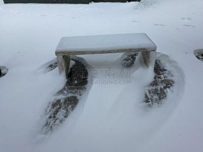 达尔,坎帕尼亚,寒冷,城市生活,有凹槽的,长椅,风,环境,广场,雪