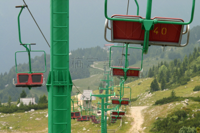 滑雪缆车,卡姆尼克•萨文加阿尔卑斯山脉,天线引入线,钢索,拖拽,空中缆车,电缆,自然,水平画幅,绿色