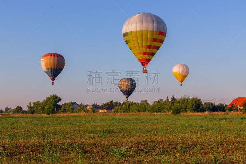 热气球,早晨,多色的,debrecen,飞艇,天空,风,休闲活动,水平画幅,轻轻浮起