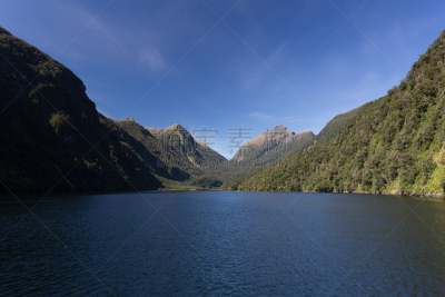 doubtful sound,新西兰,峡湾,水,天空,水平画幅,绿色,无人,蓝色,噪声