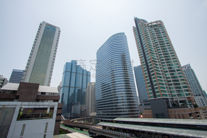 建筑业,极简构图,建筑外部,高大的,伦敦城,曼谷大众运输系统,厚底鞋,建筑平台,天空,未来