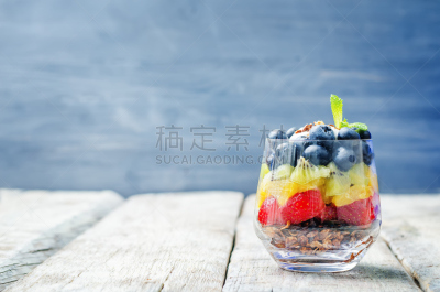 什锦烤燕麦片,希腊酸奶,冻糕,水果,彩虹,餐具,水平画幅,无人,奶油,膳食