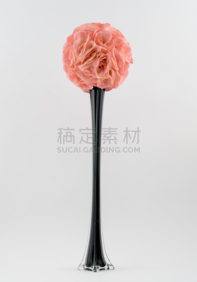 中心装饰品,餐桌,香盒,延龄草,垂直画幅,无人,装饰物,玫瑰,现代,花束
