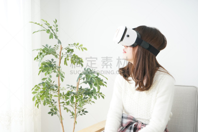 耳麦,眼镜,日本人,儿童,网络空间,女人,免提装置,蓝牙,模拟器