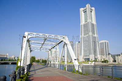 横滨高速铁路,横滨地标大厦,横滨,城镇景观,水平画幅,无人,九月,符号,日本,夏天