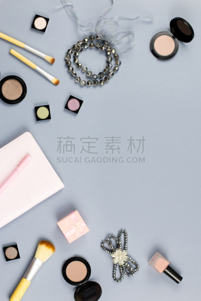 个人随身用品,化妆用品,时尚,笔记本,概念,平铺,美,灰色背景,垂直画幅,褐色