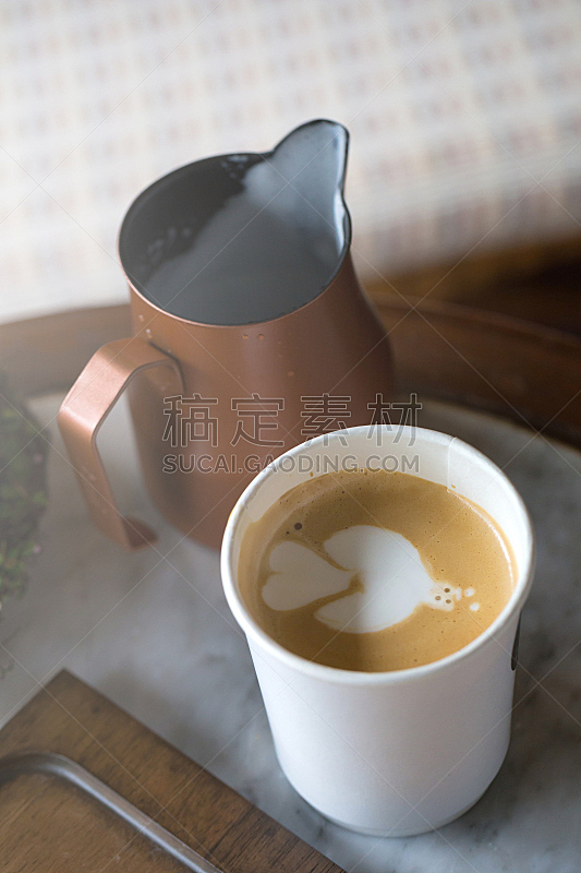 艺术,拿铁咖啡,咖啡杯,选择对焦,自然美,垂直画幅,褐色,无人,茶碟,早晨