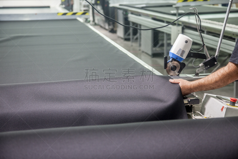 汽车头枕,驾驶座,儿童安全座椅,乘客座椅,纺织品,车座,交通工具内部,汽车内部,倾斜视角,制造业职位