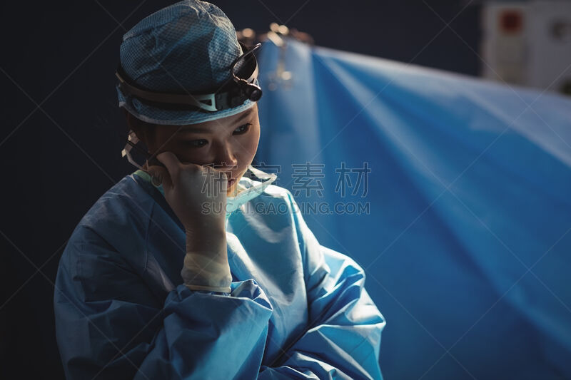 女性,住宅房间,专门技术,健康保健,专业人员,东亚人,女人,青年女人