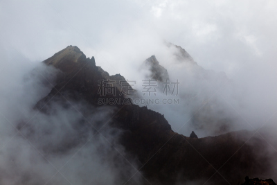 云,岩石,天空,水平画幅,山,无人,火山地形,夏天,户外,基多