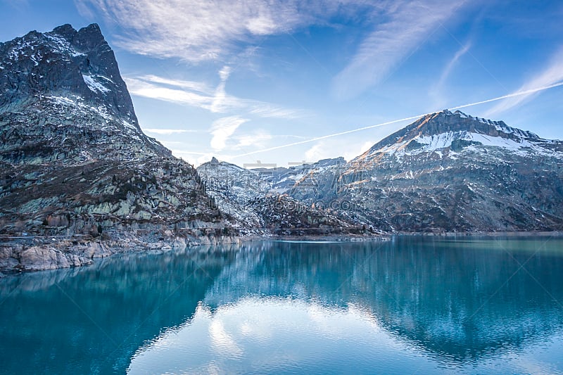 艾莫森湖,瑞士阿尔卑斯山,休闲活动,水平画幅,云,雪,无人,户外,湖,在上面