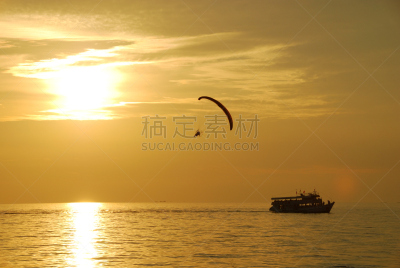 泰国湾,在上面,昌岛,高崖跳伞,飞行员,休闲活动,客船,水平画幅,半空中,风险