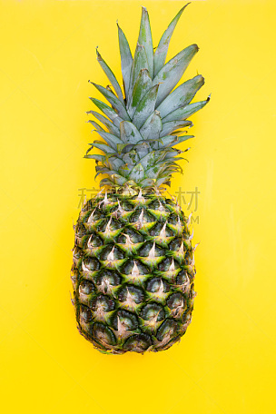 垂直画幅,水果,菠萝,黄色背景,鸡尾酒,无人,抽象,有机食品,正上方视角,维生素