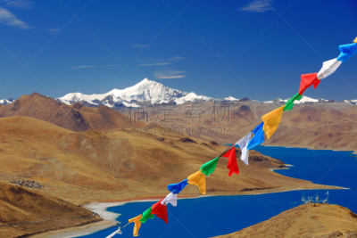 经幡,湖,洛杉矶,横越,山口,yamdrok yamtso,蓝湖,水,天空,水平画幅
