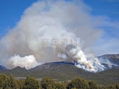 火,炭黑,森林火灾,自然,水平画幅,山,户外,烟,山脊,灰