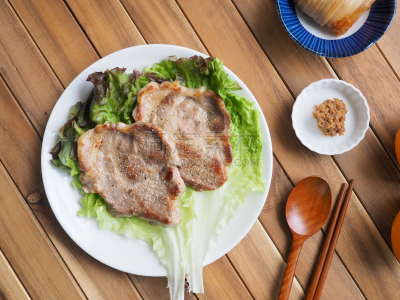 韩国食物,猪肉,格子烤肉,烧肉,烤猪肉,朝鲜的新年,韩国泡菜,韩国中秋节,韩语,日本食品