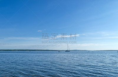 海港,缅因州,有帆船,一只动物,天空,浮标,水平画幅,无人,色彩鲜艳,蓝色