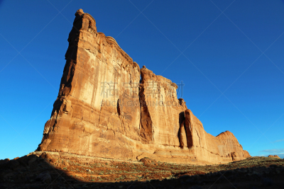 courthouse towers,自然,天空,旅游目的地,水平画幅,橙色,地形,无人,蓝色,早晨