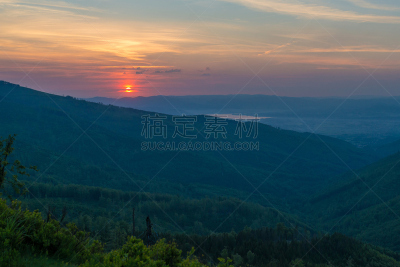 黎明,山脉,自然美,西里西亚贝斯基德,天空,水平画幅,山,无人,早晨,夏天