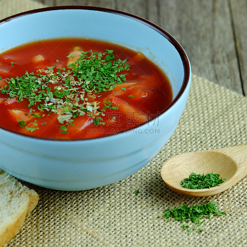 健康食物,西红柿汤,选择对焦,留白,素食,椒类食物,膳食,饮料,特写,西红柿