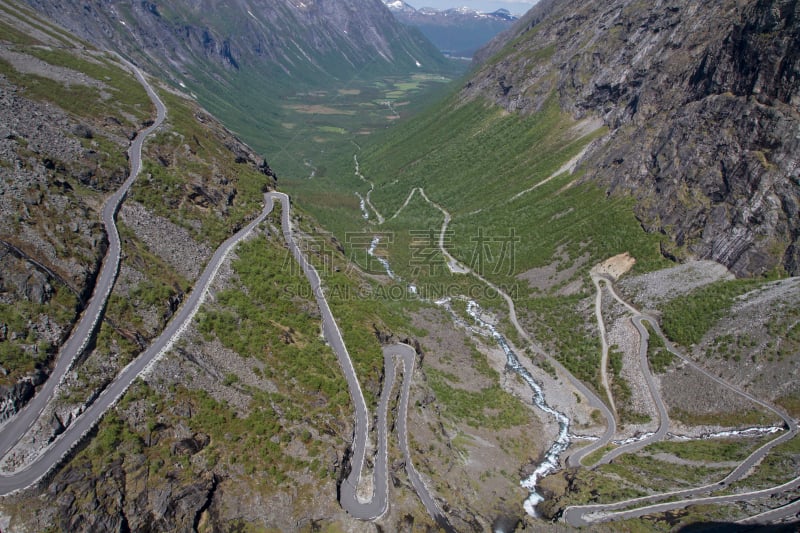 山妖梯级,山口,旅游目的地,水平画幅,欧洲北部,蛇,伊斯特尔达伦,路,户外,斯堪的纳维亚半岛