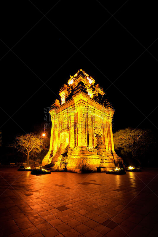 塔,绥和,庆和省,垂直画幅,建筑,夜晚,东南亚,越南,人种,山