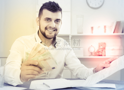 能源,公寓,青年男人,帐单,百分比号,问题,房地产,债务,男人,文档