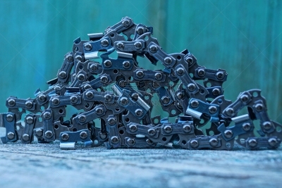 灰色,钢铁,链锯,链,绿色背景,桌子,柴火,多样,跃起的马,危险