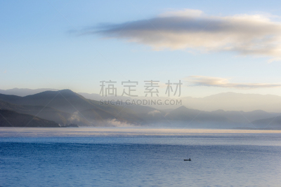 泸沽湖,云南省,中国,早晨,丽江,自然,水,天空,水平画幅,地形