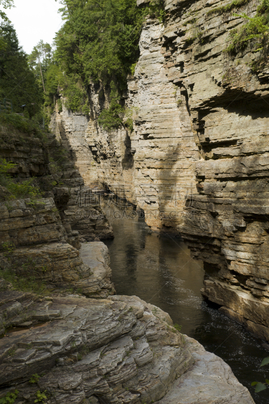 沟壑,river ausable,阿迪朗达克州立公园,自然,垂直画幅,水,岩石,无人,纽约州,夏天
