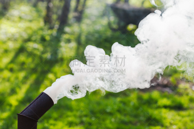俄式茶壶,烟,管道,后院,水平画幅,无人,古老的,夏天,户外,乡村风格