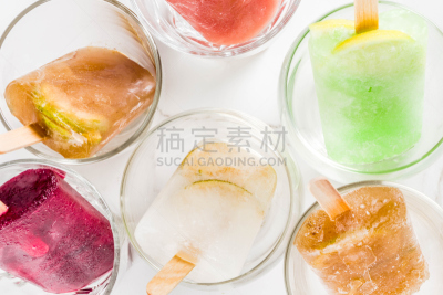 鸡尾酒,夏天,冻结的,含酒精饮料,饮料,香槟,薄荷朱利酒,莫吉托,柠檬,柠檬水
