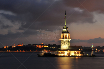 Maiden's Tower in istanbul, Turkey (KIZ KULESI - USKUDAR)