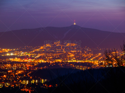 夜晚,都市风景,山,城市,利贝雷克,弄臣,天空,美,气候,水平画幅