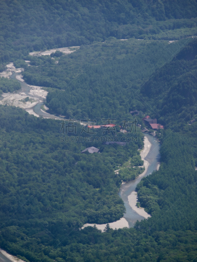 长野县,梓川,垂直画幅,度假胜地,枝繁叶茂,夏天,户外,山,阿尔卑斯山脉,清新