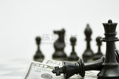 棋子,美国五十美元,美国一美元钞票,国际象棋,水平画幅,金融,伊丽莎白二世,女王,皇后伞树,象棋女王