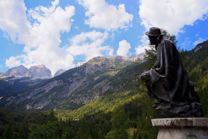 Julian Alps,雕像,恺撒大帝,自然,草地,宁静,非都市风光,水平画幅,地形,度假