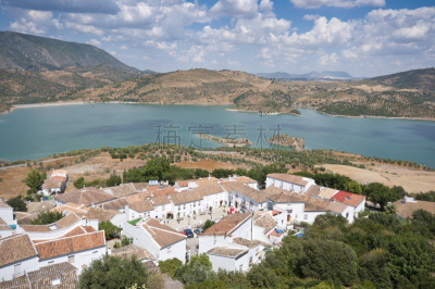 水库,萨阿拉,高架铁路铁轨,古老的,湖,居住区,都市风景,白色,城镇,著名景点